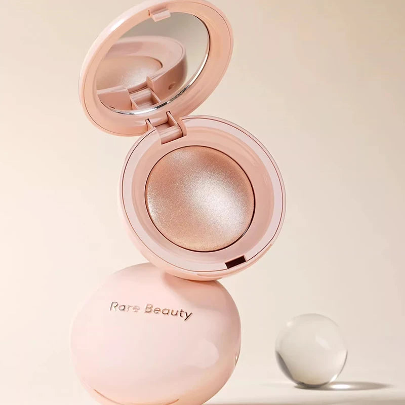 Rare Beauty Poudre de Fard à Joues et Stick Illuminateur Effet Miroir Longue Tenue pour un Fini Naturel et Éclatant